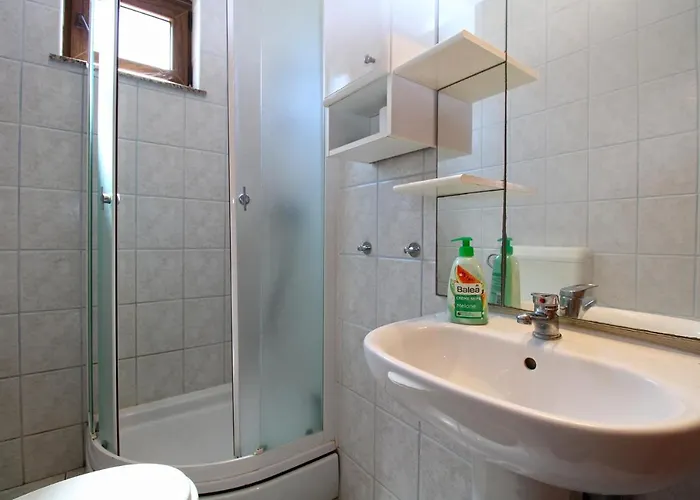 Veroslava 2159 Lejlighed Pula